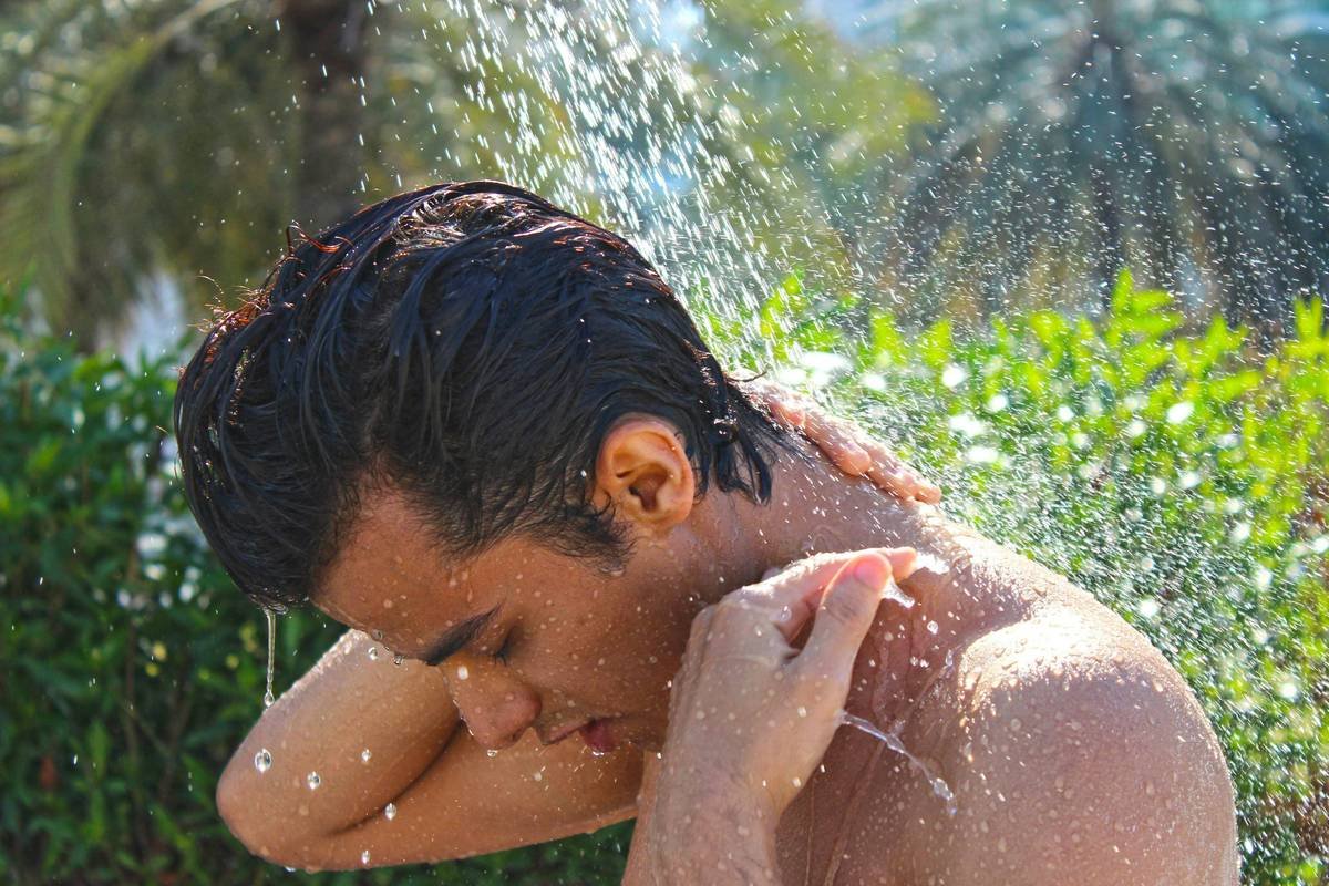 Shampoo for Long Haired Men: The Ultimate Guide to Clean, Tangle-Free, Pet-Like Locks